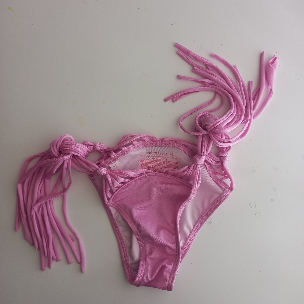 NWOT Victoria's Secret tassel-tie bikini bottoms, S